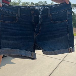 American eagle shortie shorts